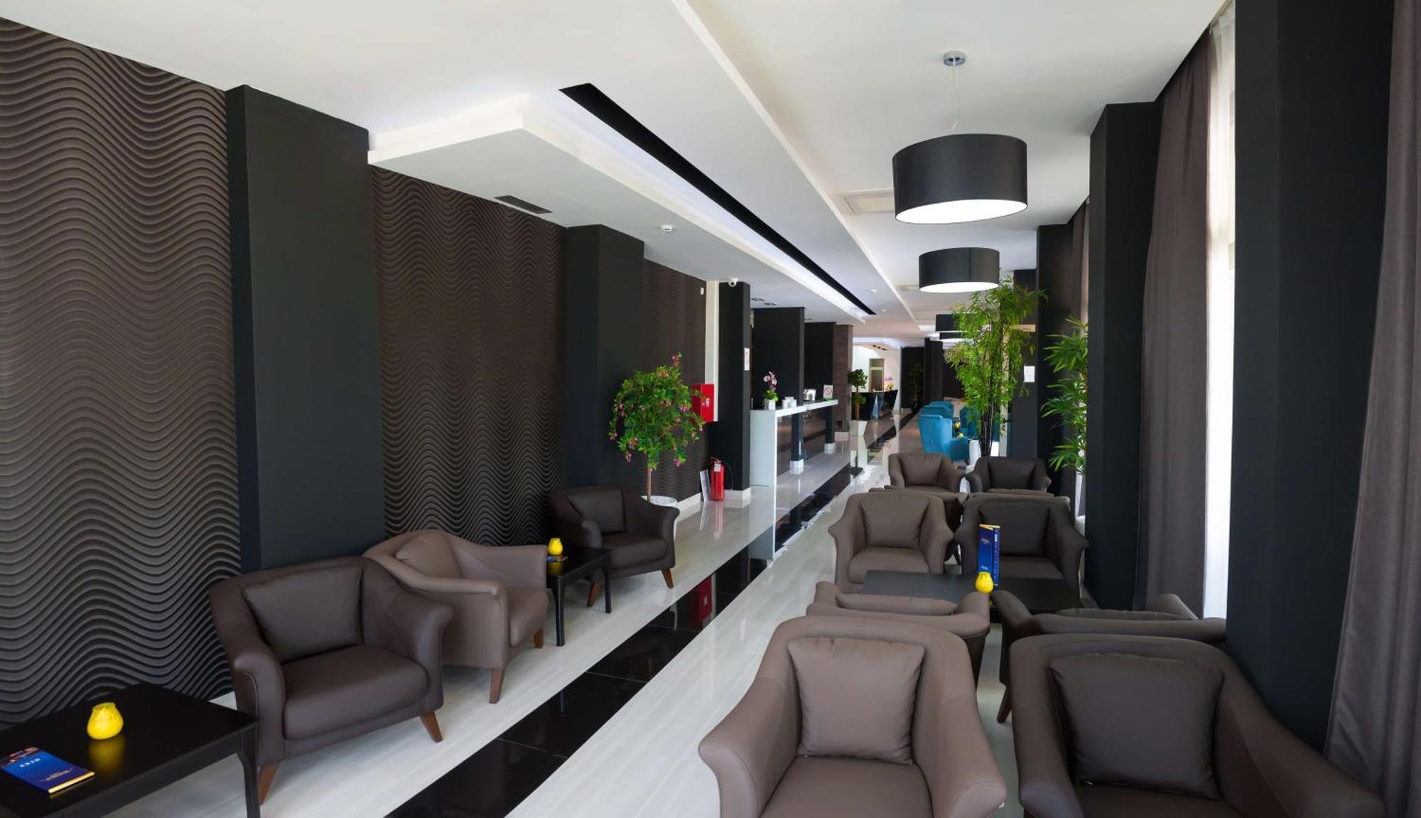 Bosphorus Hotel Aleksinac Ngoại thất bức ảnh